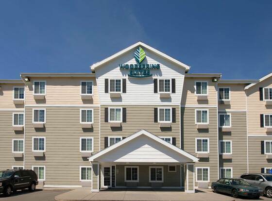 WoodSpring Suites Junction City allows check-in for 18 year-old guests