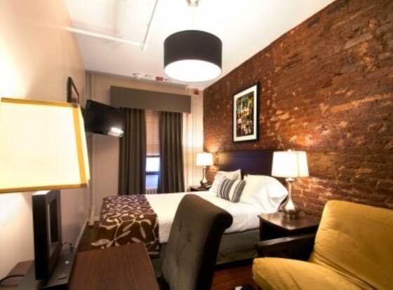Hotel 309 allows check-in for 18 year-old guests