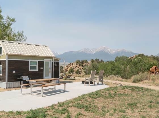 BV Overlook Camp & Lodging allows check-in for 18 year-old guests