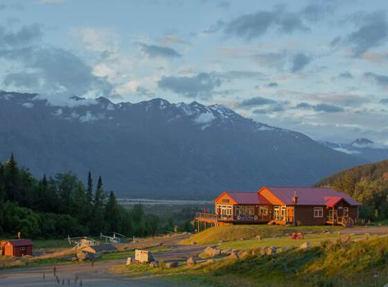 Alaska Glacier Lodge allows check-in for 18 year-old guests