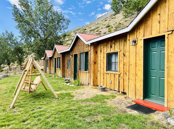 Tioga Lodge At Mono Lake allows check-in for 18 year-old guests