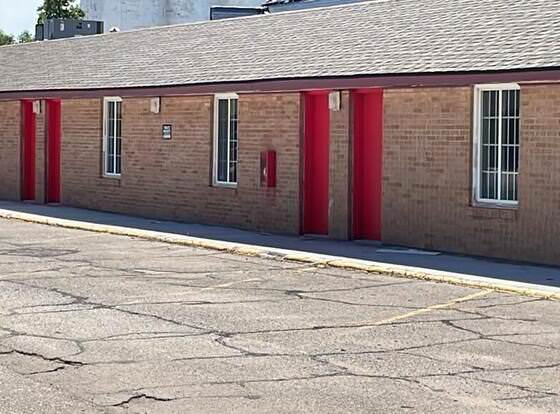 Vento Hotel allows check-in for 18 year-old guests