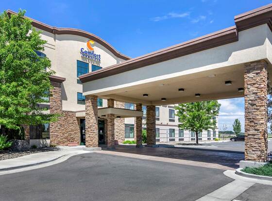 Comfort Inn & Suites Jerome - Twin Falls allows check-in for 18 year-old guests