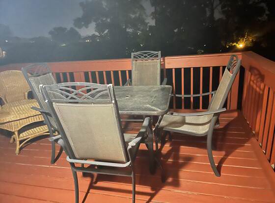 West Chester Gallery allows check-in for 18 year-old guests