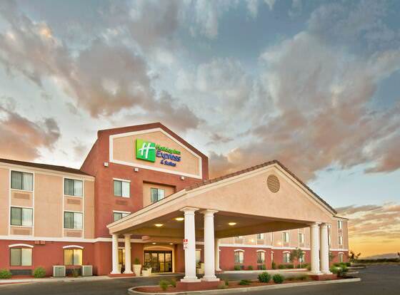 Holiday Inn Express & Suites Willcox, an IHG Hotel allows check-in for 18 year-old guests