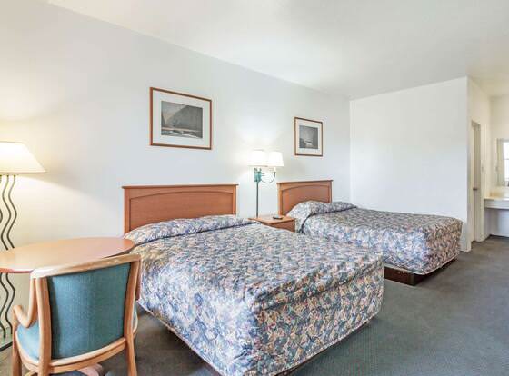 Knights Inn Wendover allows check-in for 18 year-old guests