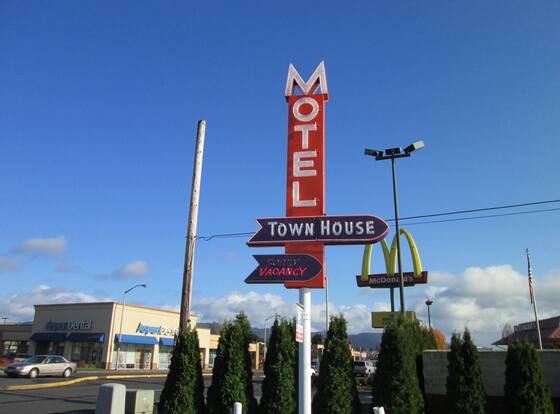 Town House Motel Inc allows check-in for 18 year-old guests