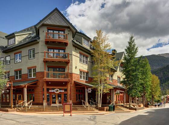 Jackpine & Black Bear Condos allows check-in for 18 year-old guests