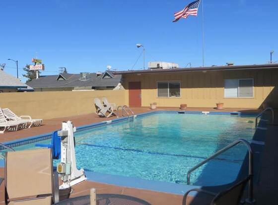 HOTEL SALINA allows check-in for 18 year-old guests