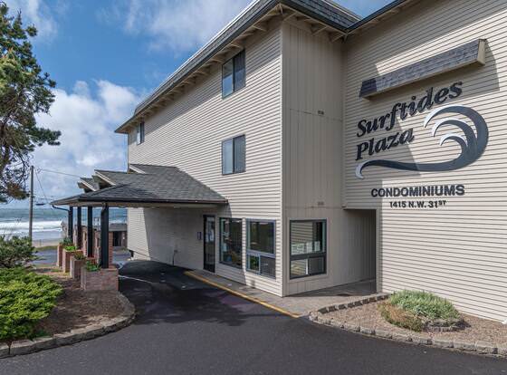 Surftides Plaza Rentals allows check-in for 18 year-old guests