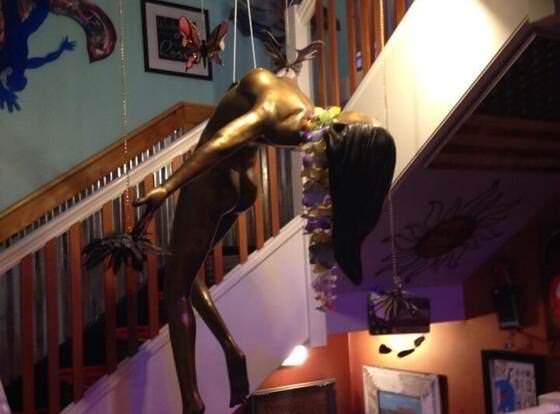 The Blue Water House allows check-in for 18 year-old guests