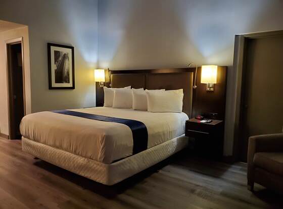 Happy Bay allows check-in for 18 year-old guests