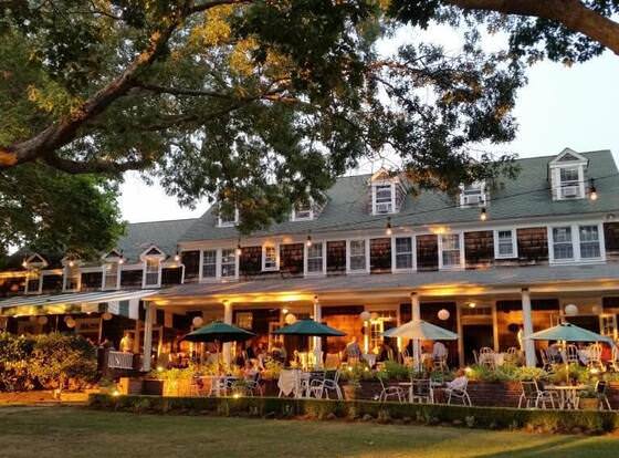 The Rams Head Inn allows check-in for 18 year-old guests