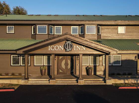 Icon Inn allows check-in for 18 year-old guests