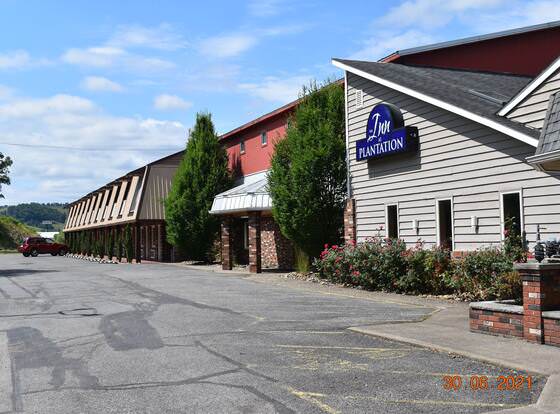 The Inn at Plantation allows check-in for 18 year-old guests