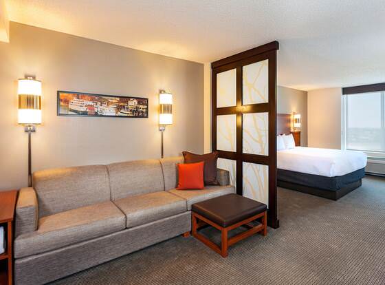 Hyatt Place Sacramento Roseville allows check-in for 18 year-old guests