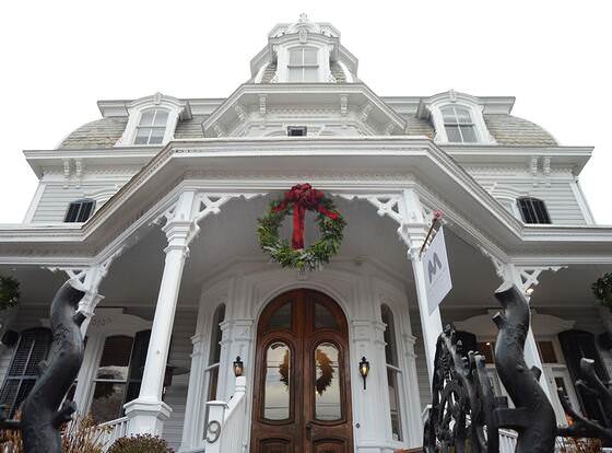 The Mansion Inn allows check-in for 18 year-old guests