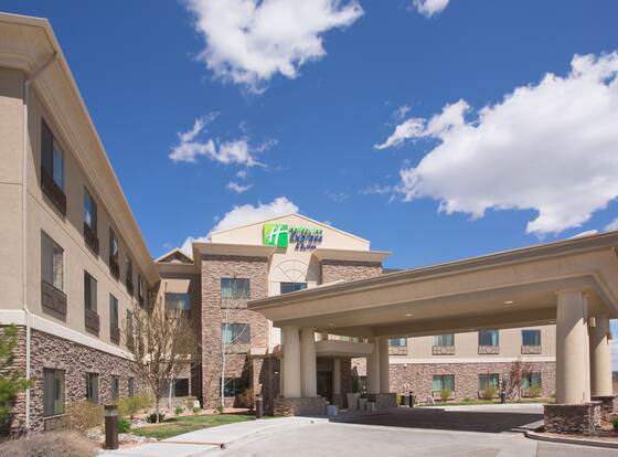 Holiday Inn Express Hotel & Suites Los Alamos, an IHG Hotel allows check-in for 18 year-old guests