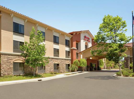Hampton Inn & Suites Thousand Oaks, CA allows check-in for 18 year-old guests