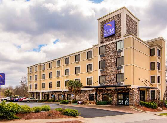 Sleep Inn & Suites Athens allows check-in for 18 year-old guests