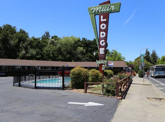 Muir Lodge Motel allows check-in for 18 year-old guests