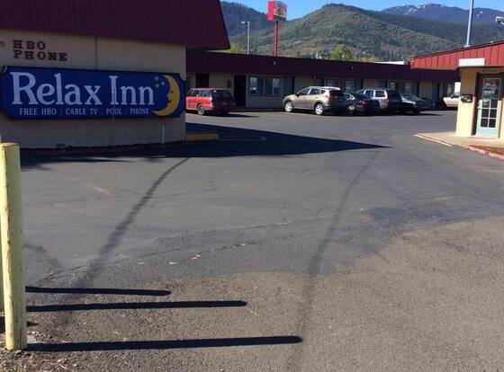 Relax Inn At Ashland allows check-in for 18 year-old guests