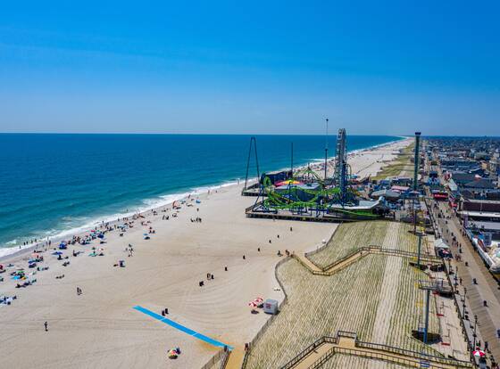 Boardwalk Hotel Charlee & Beach House Rentals allows check-in for 18 year-old guests