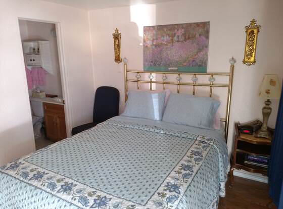 Buona Sera Inn allows check-in for 18 year-old guests