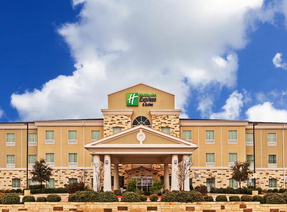 Holiday Inn Express Hotel & Suites Brady, an IHG Hotel allows check-in for 18 year-old guests