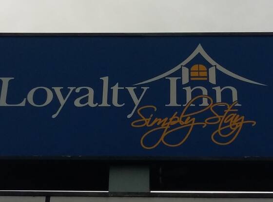 Loyalty Inn Pasco allows check-in for 18 year-old guests