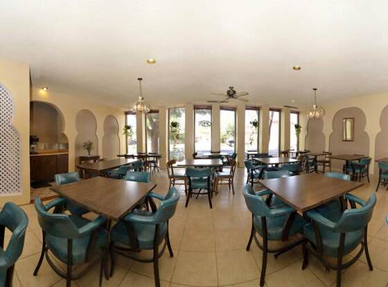 Garden Inn & Suites allows check-in for 18 year-old guests