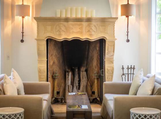 The Bergson allows check-in for 18 year-old guests
