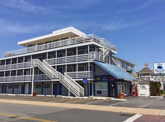 Sea Breeze Inn allows check-in for 18 year-old guests