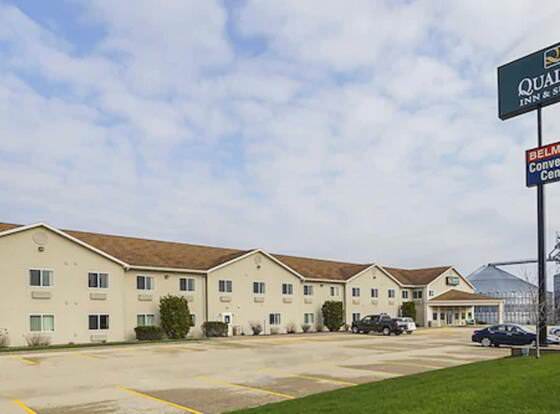 Quality Inn & Suites Belmont Route 151 allows check-in for 18 year-old guests