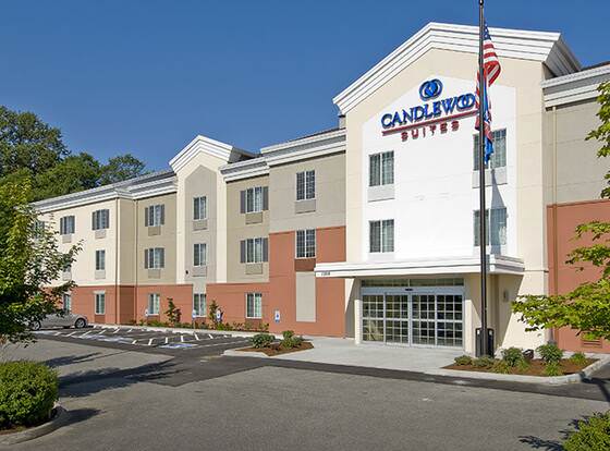 Candlewood Suites Burlington South, an IHG Hotel allows check-in for 18 year-old guests