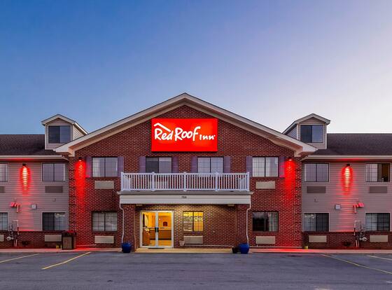 Red Roof Inn Hartselle allows check-in for 18 year-old guests