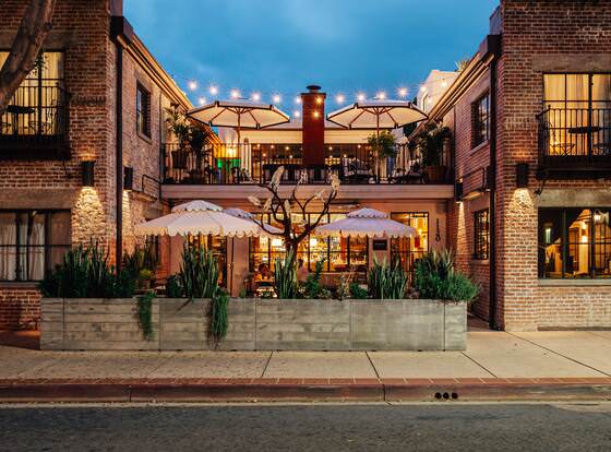 Granada Hotel & Bistro allows check-in for 18 year-old guests