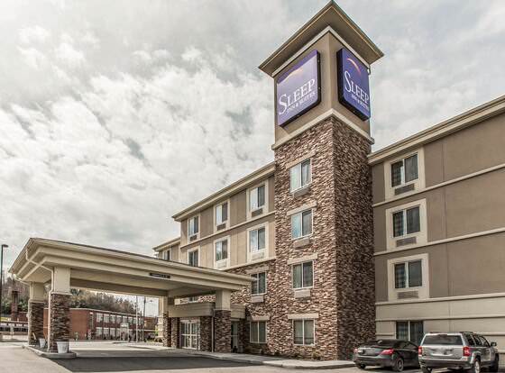 Sleep Inn & Suites allows check-in for 18 year-old guests