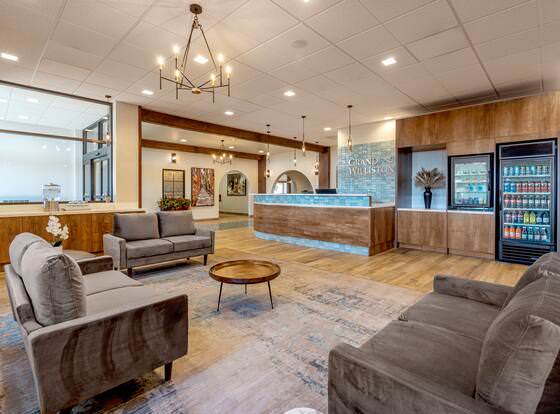 Grand Williston Hotel & Conference Center allows check-in for 18 year-old guests