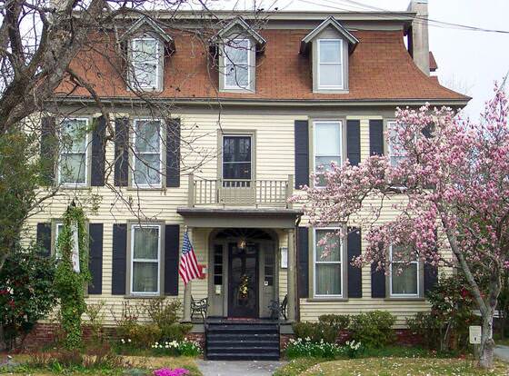 Meadows Inn Bed & Breakfast allows check-in for 18 year-old guests