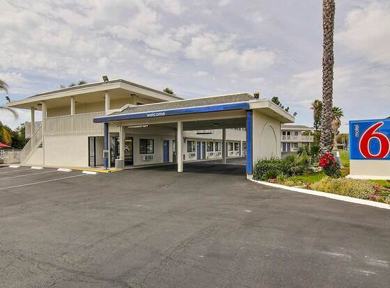 Motel 6 Buellton, CA - Solvang Area allows check-in for 18 year-old guests