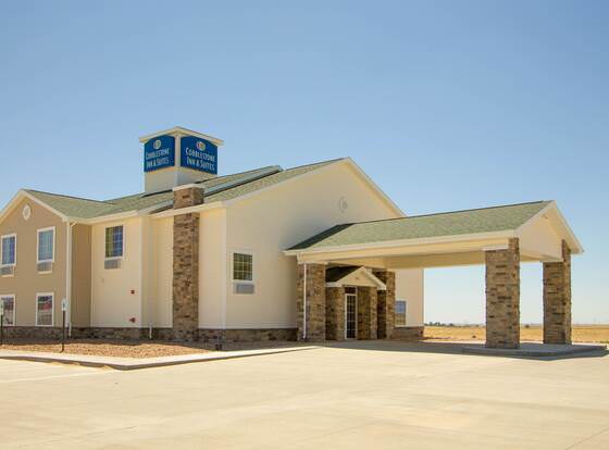 Cobblestone Inn & Suites - Eads allows check-in for 18 year-old guests