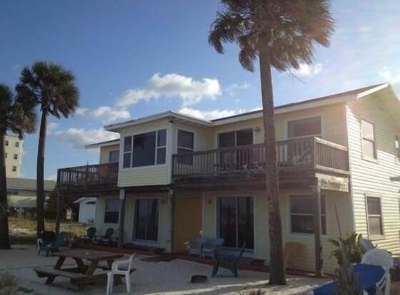 Sand Glo Villas allows check-in for 18 year-old guests