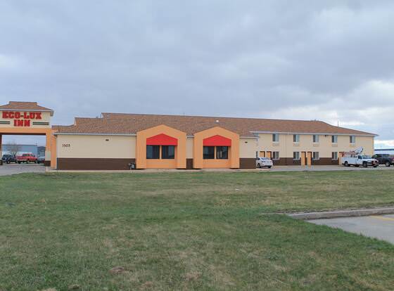 Eco-Lux Inn allows check-in for 18 year-old guests