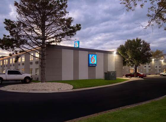 Motel 6 Merrillville, IN allows check-in for 18 year-old guests