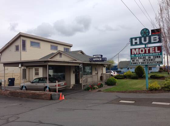 The Hub Motel allows check-in for 18 year-old guests