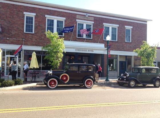 Commodore Hotel & Café allows check-in for 18 year-old guests