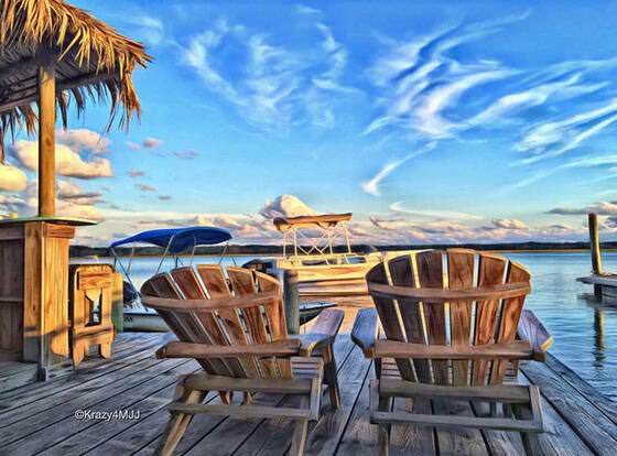 Snug Harbor Marina and Hotel allows check-in for 18 year-old guests