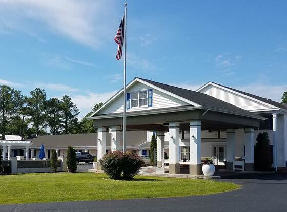 St Michaels Inn allows check-in for 18 year-old guests