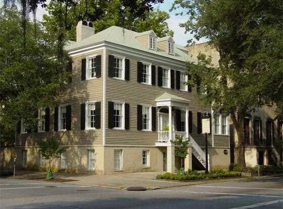 The Stephen Williams House allows check-in for 18 year-old guests